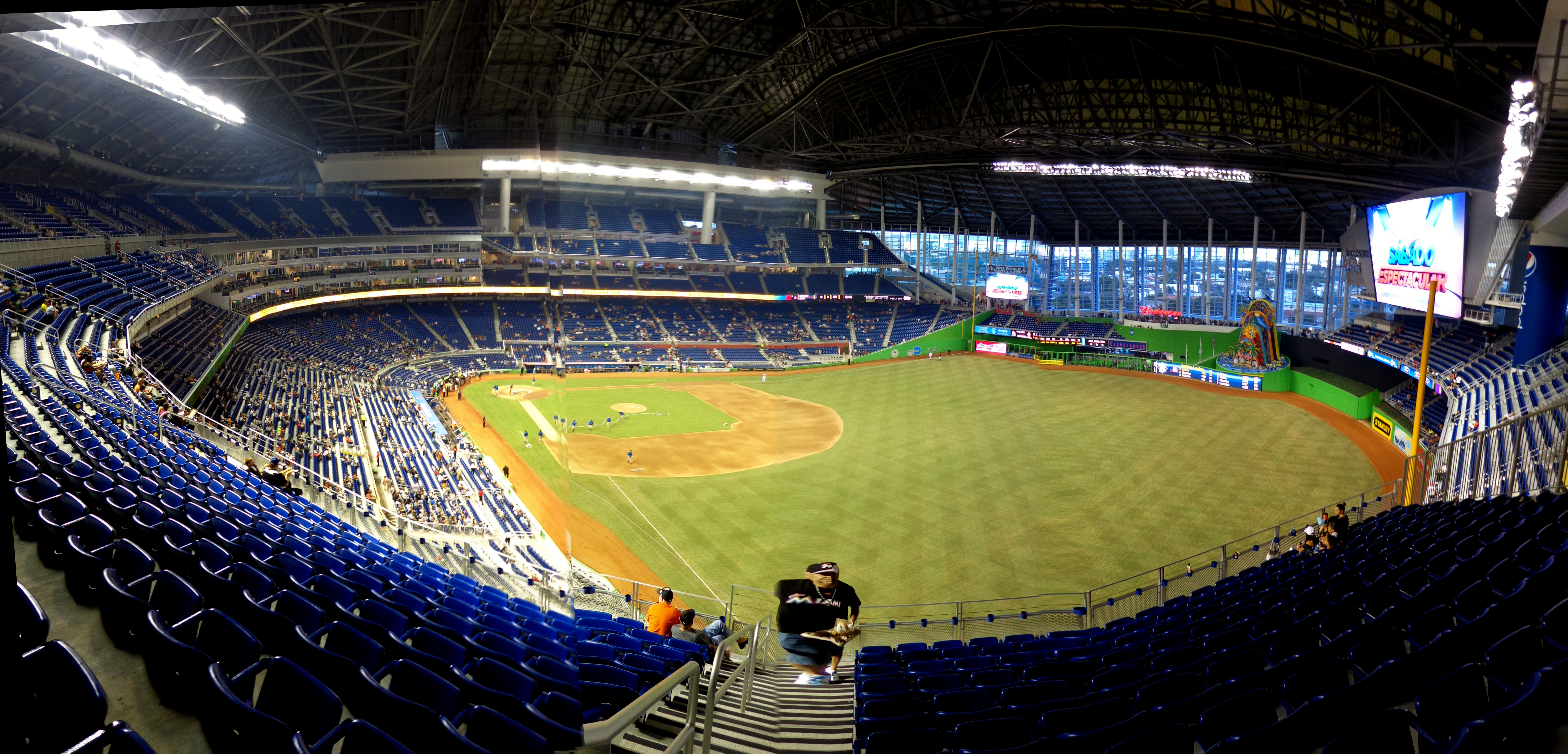 The 300s Reviews: Marlins Park